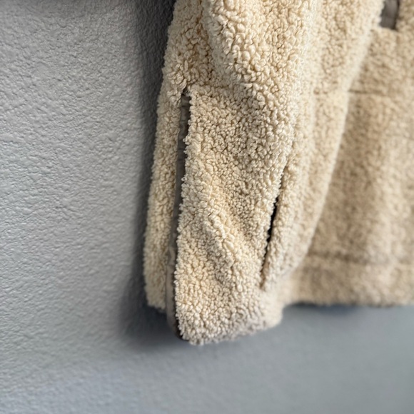 Carbon2Cobalt Snowfall Faux Shearling Pullover Size Small - Picture 4 of 6